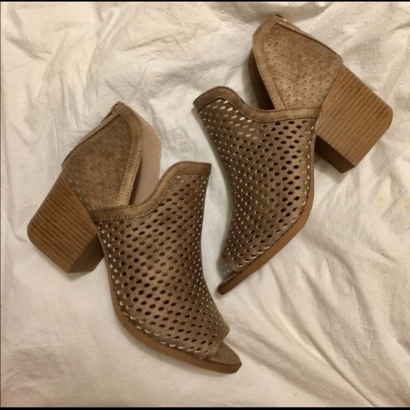 Peep-toe Ankle Booties - Taupe - Picture 3 of 3